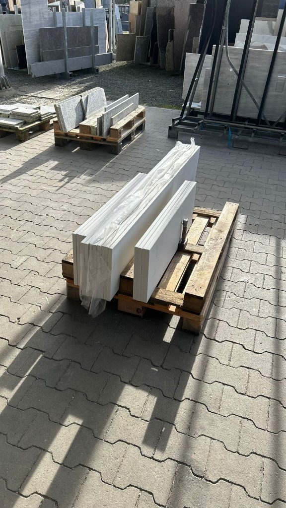 Naturstein Schneiden